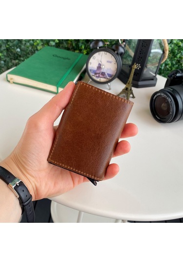 Modica® Lizbon - Hakiki Deri Mekanizmalı Natürel Akıllı Kartlık C