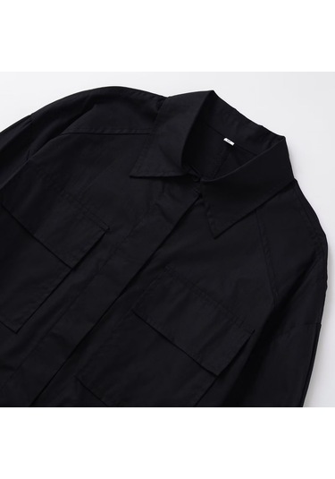 Kadınlara Uygun, Şık Ve Profesyonel Tarzda Kemerli Gömlek. Siyah