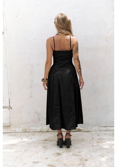 Narissa Askılı Midi Siyah Elbise siyah