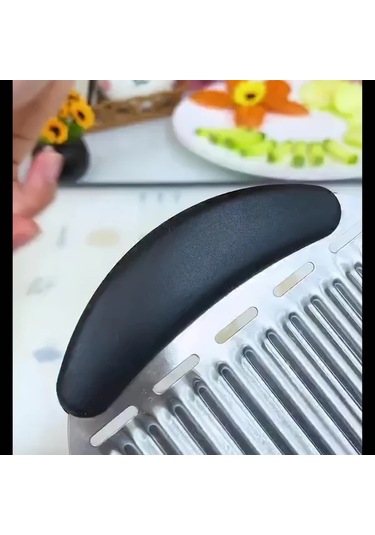 Cordial 4 Mevsim Dalgalı Patates Kesici, Dilimleyici Ve Doğrayıcı, Siyah Ev Mutfak Aleti Siyah