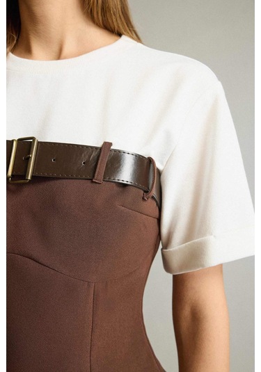 Defacto Bisiklet Yaka Kemer Detaylı Kısa Kollu Bluz G4709ax25wnbn306 Kahve-bn306