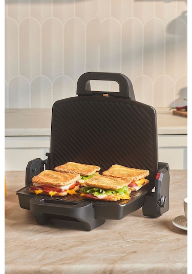 Karaca Future Essential 1800 W Tost Makinesi