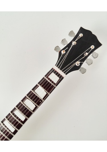 El Yapımı 1/4 Ölçek Minyatür Akustik Gitar Elvis Presley