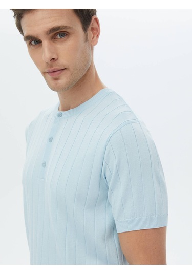 Açık Mavi Hakim Yaka Jakarlı Triko Açık Mavi