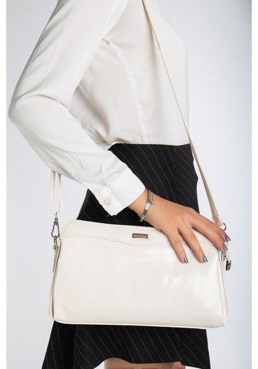 Kadın Portföy Cüzdan Çanta Ten Rugan 3 Bölmeli Uzun Kısa Askılı-3226 Ten Rugan Ten Rengi