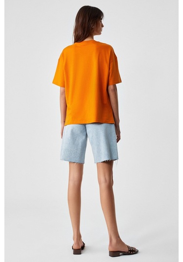 GRIMELANGE Jemmy Kadın %100 Organik Pamuk Relaxed Fit Yırtmaçlı Yuvarlak Yakalı Turuncu T-shirt Turuncu