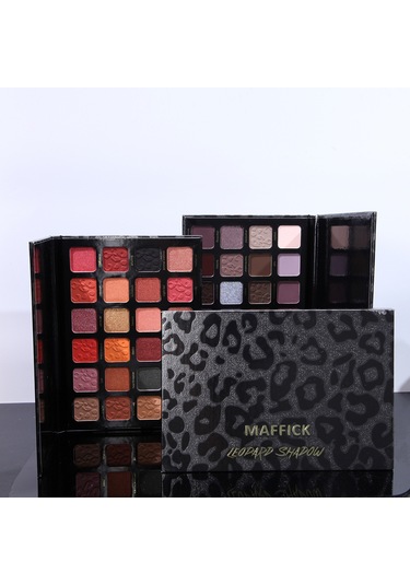 Lemestar 24 Renkli Göz Farı Paleti - Yüksek Pigment, Mat Ve Parlak Tonlar, Uzun Süre Kalıcı, Doğal & Dramatik Makyajlar İçin