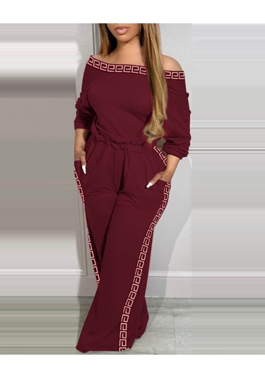 Soonaksesuar Kadın Uzun Kollu Omuzlardan Açık Beli Lastikli Cepli Şerit Desenli Viskon Iki Iplik Tulum Bordo