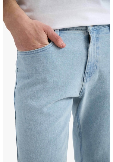 Defacto Sergio Regular Fıt Normal Bel Boru Paça Düz Paça Açık Mavi Erkek Jean Pantolon E1936ax/nm39 Açık Mavi Defacto Sergio Regular Fıt Normal Bel Boru Paça Düz Paça Açık Mavi Erkek Jean Pantolon E1936ax/nm39 Açık Mavi
