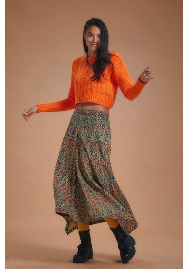 Etnik Desenli Biye Detaylı Asimetrik Kesimli Etek Yeşil