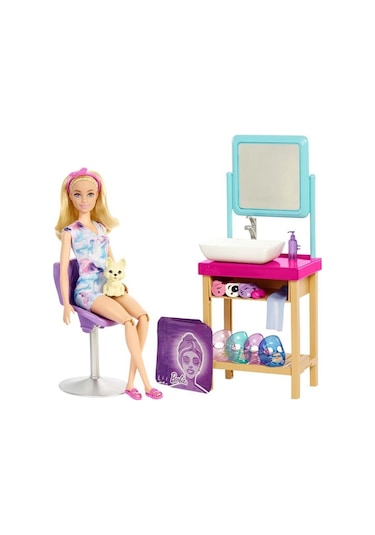 Barbie Işıltı Dolu Spa Günü Oyun Seti HCM82