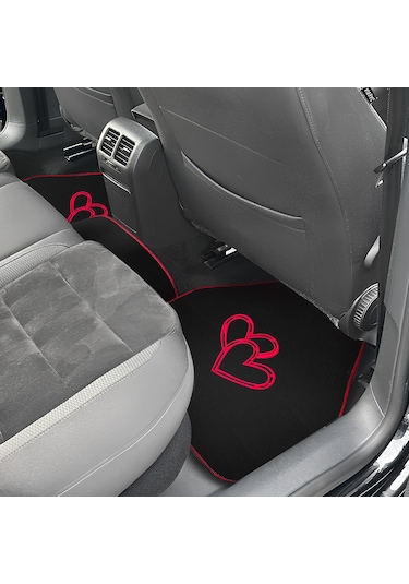 Aşkınızı Aracınıza Taşıyın Kalp Desenli Kırmızı Nakışlı Lüks Oto Paspas Seti & Romantik Şık Tasarım