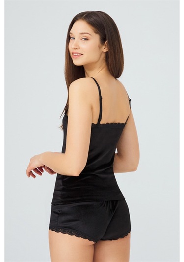 Siyah Dantel Detaylı İnce Askılı Kadife Kadın Atletli Şortlu Takı Siyah
