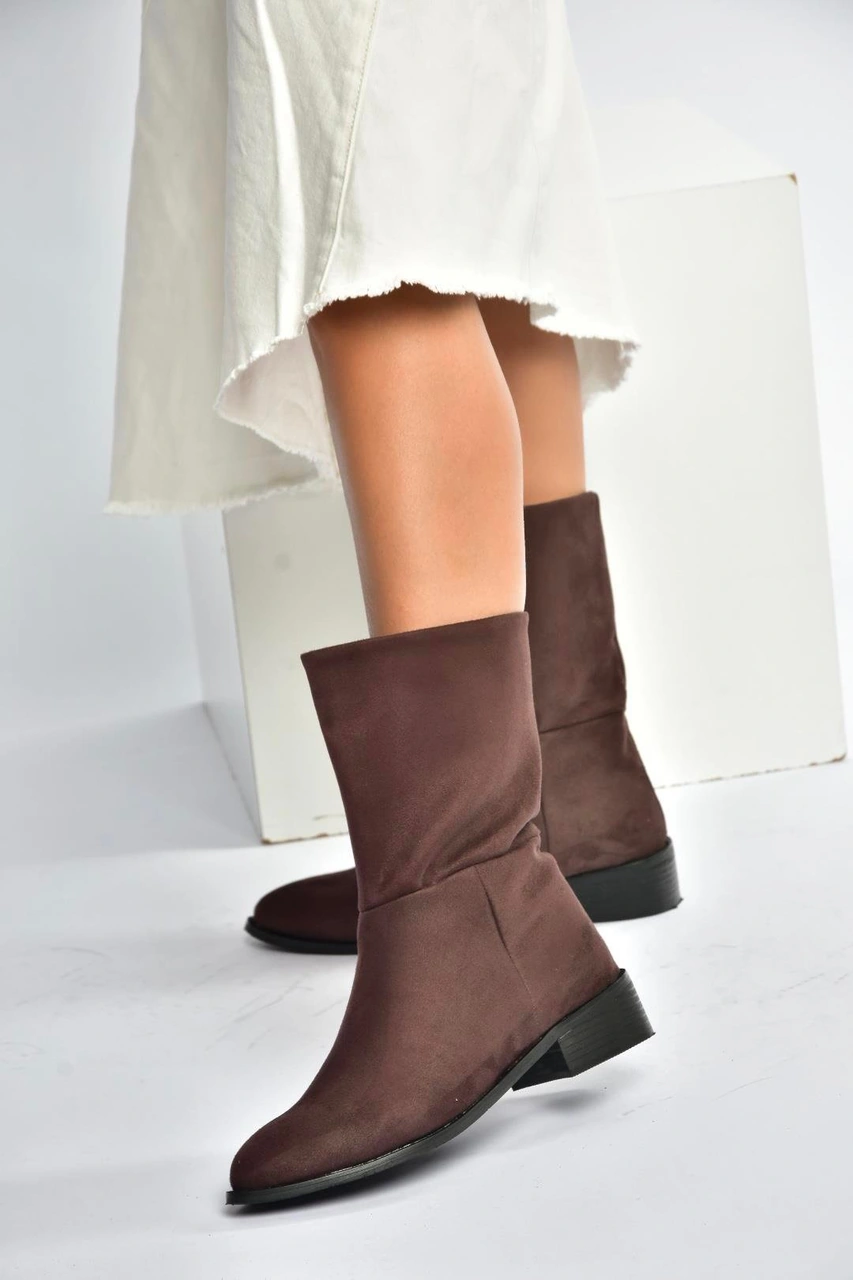 L726597702 Kahverengi Süet Düz Taban Günlük Kadın Bot Kahverengi-süet