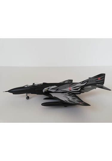 F-4 Phantom 2 Kara Şahin Pm Model Demonte Plastik Uçak Maket Kiti