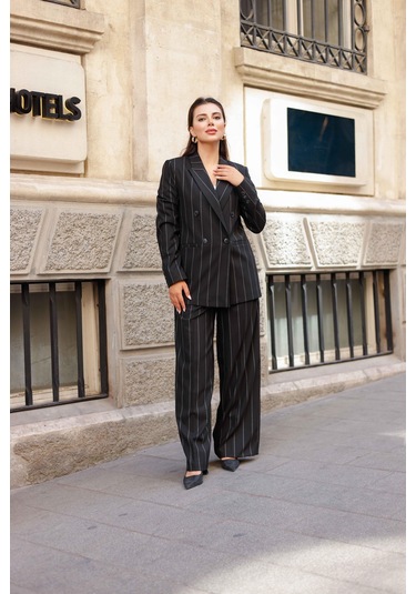 4 Düğmeli Kruvaze Geniş Çizgili Takım Siyah Siyah