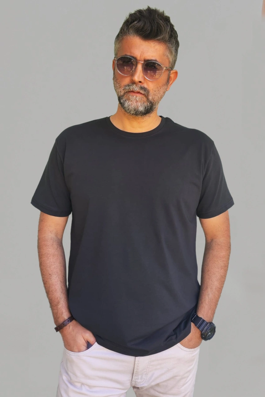 Erkek Siyah Slim Fit Bisiklet Yaka Pamuk Elastan Basic Tişört Vk-erkektişört-tekli Siyah