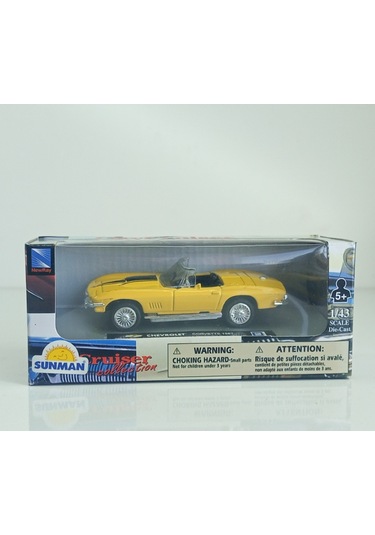 Dianomi 1:43 1967 Chevrolet Corvette