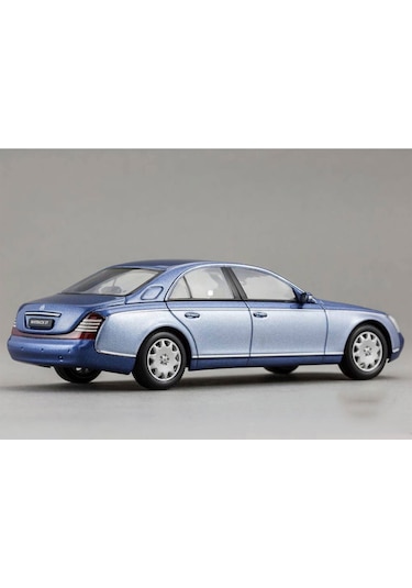 1:43 Autoart 2003 Maybach 57 Swb