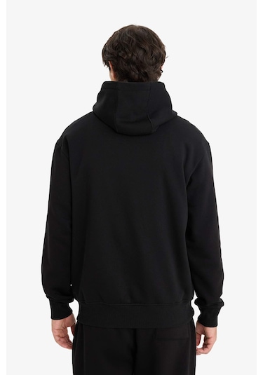 DeFacto Regular Fit Kapüşonlu Kanguru Cepli İçi Yumuşak Tüylü Basic Düz Sweatshirt X8283AZ25SPBK81