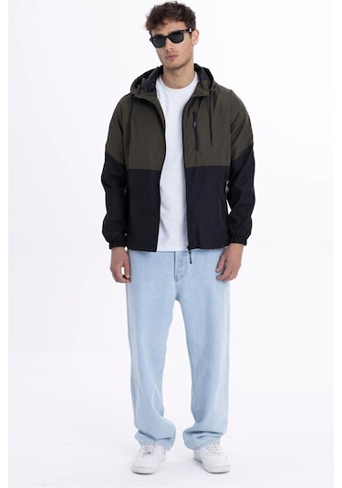İçi Astarlı Su Ve Rüzgar Geçirmez Cepli Erkek Yağmurluk Haki - Siyah