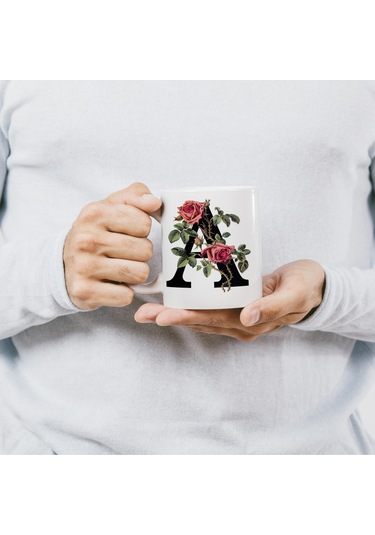 A Baş Harf Kırmızı Güller İle Sarılı Bardak 330 Ml Kişiye Özel Çiçekli Hediye Beyaz