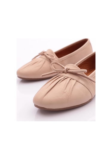 Dgn 133 Kadin Büzgü Detayli Babet 133-2109-R0152 Bej Dgn 133 Kadin Büzgü Detayli Babet 133-2109-R0152 Bej