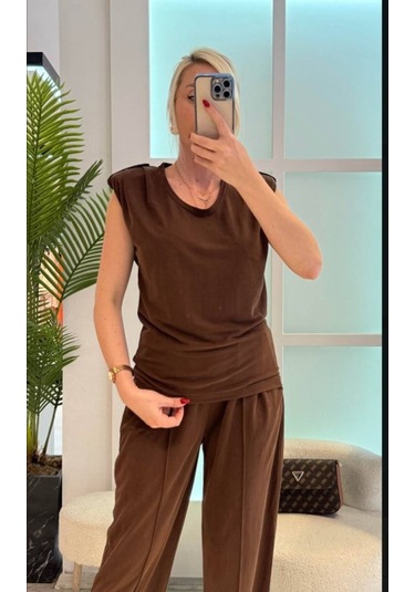 Kadın Vatkalı Düşük Kol Rahat Kesim İkili Takım Kahve
