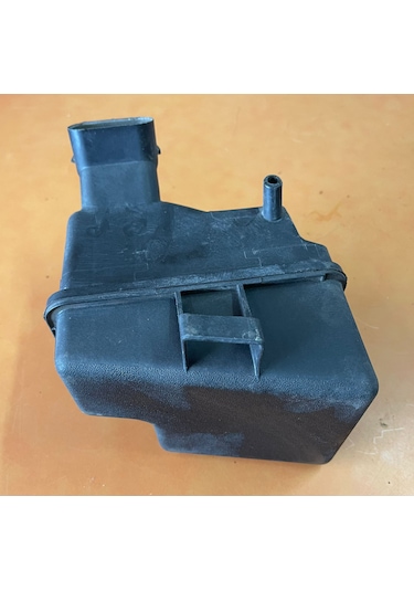 Ford Escort 1.8 1999-2003 Hava Filtre Rezeratör Kutusu
