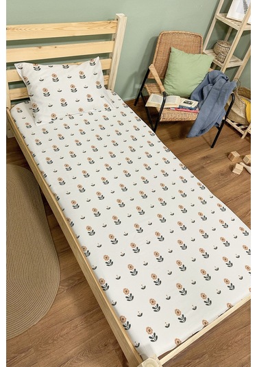 Organik Tek Kişilik Lastikli Çarşaf Seti - Minik Papatya Çiçeği Renkli