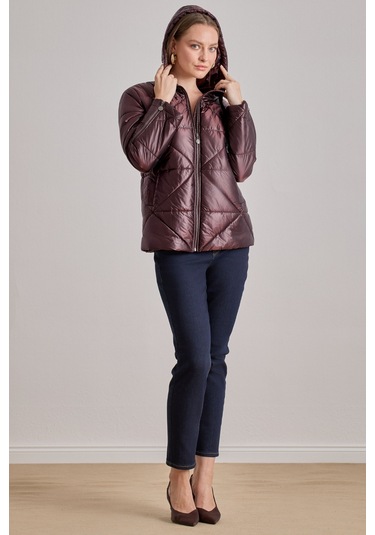 Cepli Bordo Kapitoneli Mont Bordo