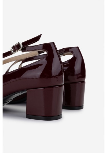 Valmenti Kadın Hakiki Deri Bordo Rugan Topuklu Ayakkabı 1027 229 Bn Ayk Y25 Bordo Rgn Bordo Rugan Valmenti Kadın Hakiki Deri Bordo Rugan Topuklu Ayakkabı 1027 229 Bn Ayk Y25 Bordo Rgn Bordo Rugan