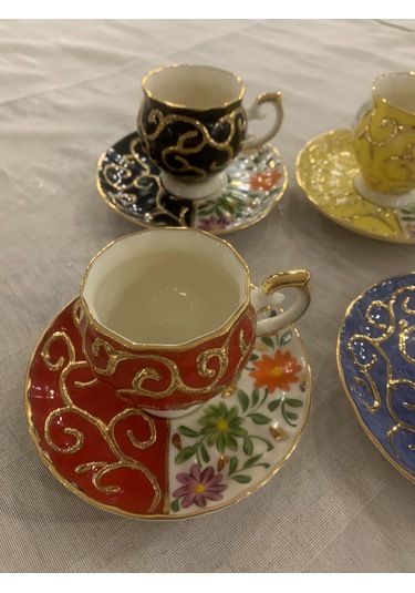 Fermato 12 Parça 6 Kişilik El Boyama Kahve Fincanı Karışık Set 6 Çok Renkli