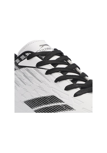 Slazenger CAMBLY HS Erkek Çocuk Halı Saha Beyaz / Siyah Futbol Ayakkabısı