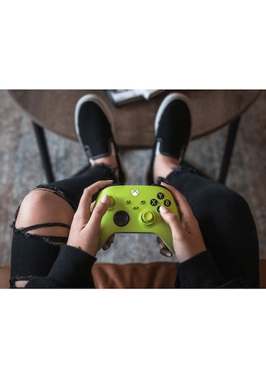 Microsoft Xbox Wireless Controller 9. Nesil Elektrik Volt Konsol Oyun Kolu