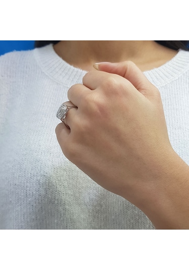 Lova 0,32 Karat Baget Pırlanta Yüzük - 1030295