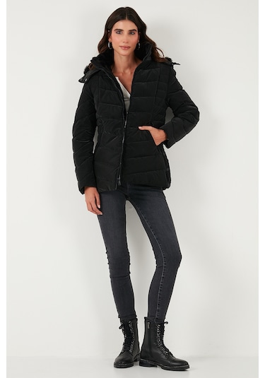 Lela Kapitoneli Slim Fit Çıkarılabilir Kapüşonlu Bayan Mont 497Mara Siyah