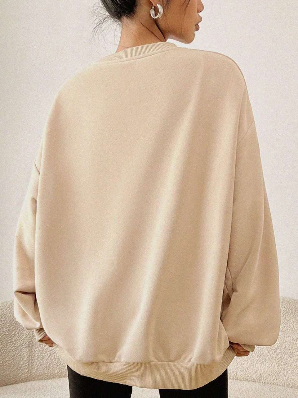 Ekru Oversize Geniş Kalıp 3 İplik Şardonlu Sweatshirt Bisiklet Yaka Kedili Baskılı Kalın Sweat Ekru