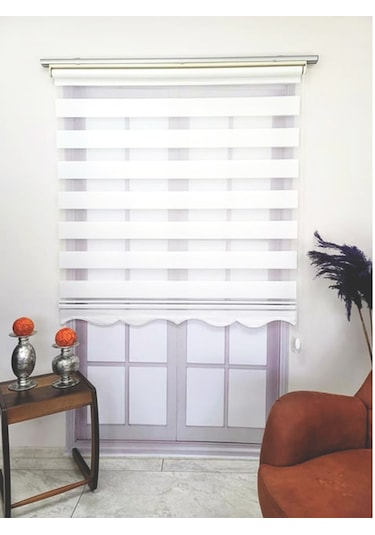 Beyaz Micro Plise Zebra Stor Perde Etek Dilimli