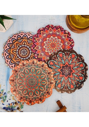 Renkli Desenli Nihale Ahşap Çaydanlık Tencere Tava Altlığ 4lü Set