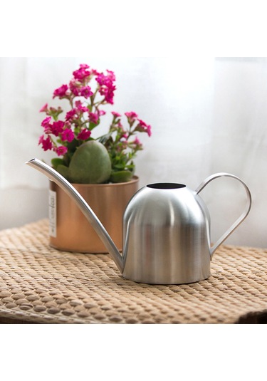 Yaleker Çelik Ocağı Bahçe Suları: Uzun Damlalı, Ergonomik Kollü 500ml Sulama Kavanozu - İç/ Dış Bahçe Uygun