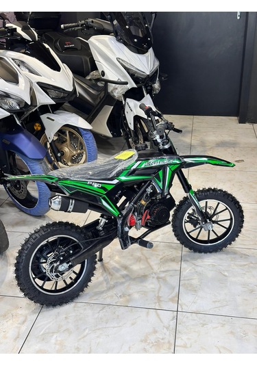 Enbest Benzınlı Çocuk Cros Motoru Hidrolik Frenler 7-17 Yaş Yeşil