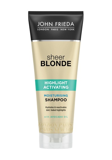 John Frieda Sheer Blonde Sarı Saçlara Özel Cansız Ve Solmuş Işıltılar İçin Renk Canlandırıcı Şampuan 250 ML