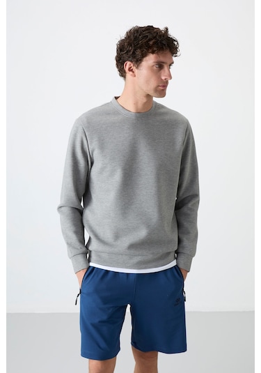 Tommy Life Gri Melanj Basic O Yaka Rahat Form Erkek Sweatshirt - 88053 GRİ MELANJ Tommy Life Gri Melanj Basic O Yaka Rahat Form Erkek Sweatshirt - 88053 GRİ MELANJ