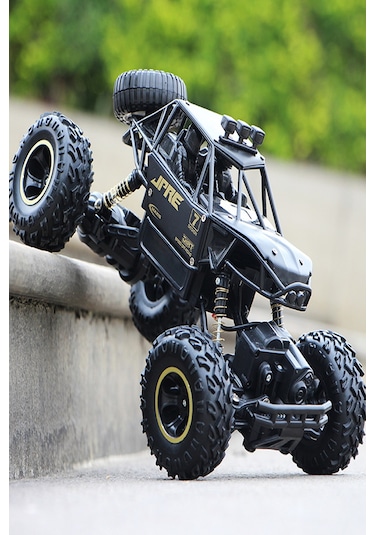 Babylondy 1: 16 Arazi Canavarı Profesyonel Uzaktan Kumandalı Araba Siyah