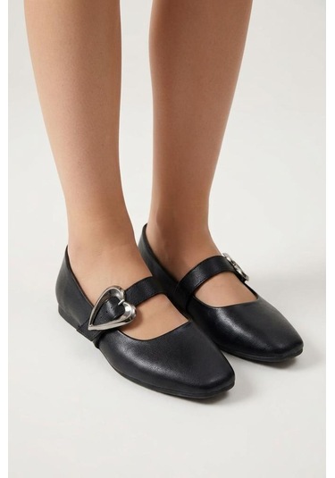 Papuçcity Fendi 03468 Kadın Günlük Babet Sıyah