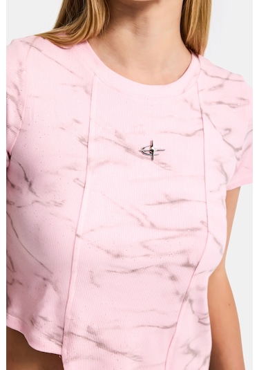 Itsbasic Kadın Pembe W5 Aksesuar Detaylı Asimetrik Kesim Crop Top