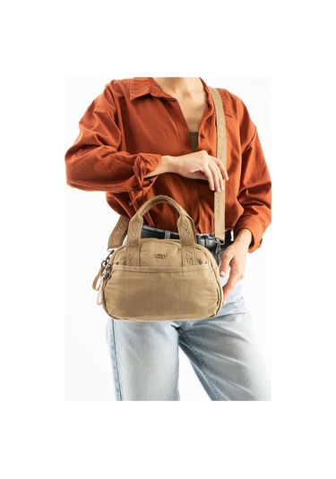 Kadın Omuz Çantası Elde Tutmalı Çapraz Askılı Postacı Bayan Çantası 20 27 Cm Astarlı Hafif Kumaş Vizon