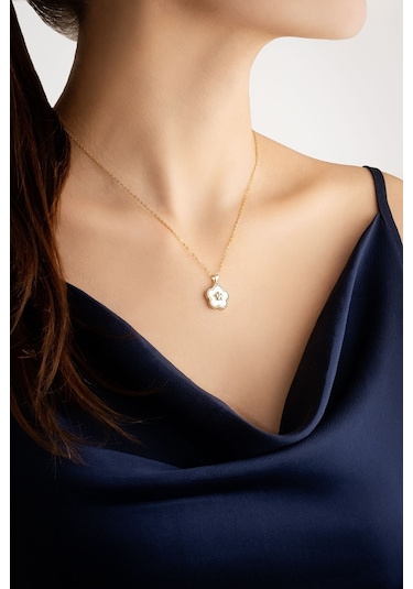 So Chic Sedef Çiçeği 18 Ayar Beyaz Altın Kaplama 43 Cm Gümüş Minimal Kolye