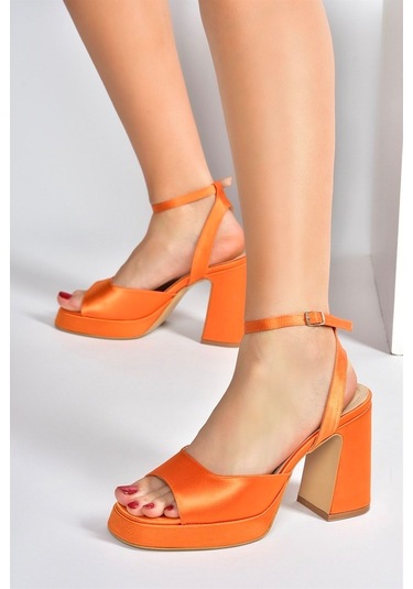 Fox Shoes Turuncu Saten Kumaş Kalın Platform Topuklu Kadın Ayakka